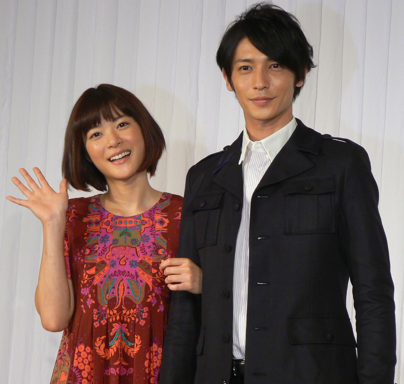 フジテレビ「のだめカンタービレ新春スペシャル　IN　ヨーロッパ」に出演する、のだめ役の上野樹里（左）と千秋役の玉木宏（2007年11月撮影）