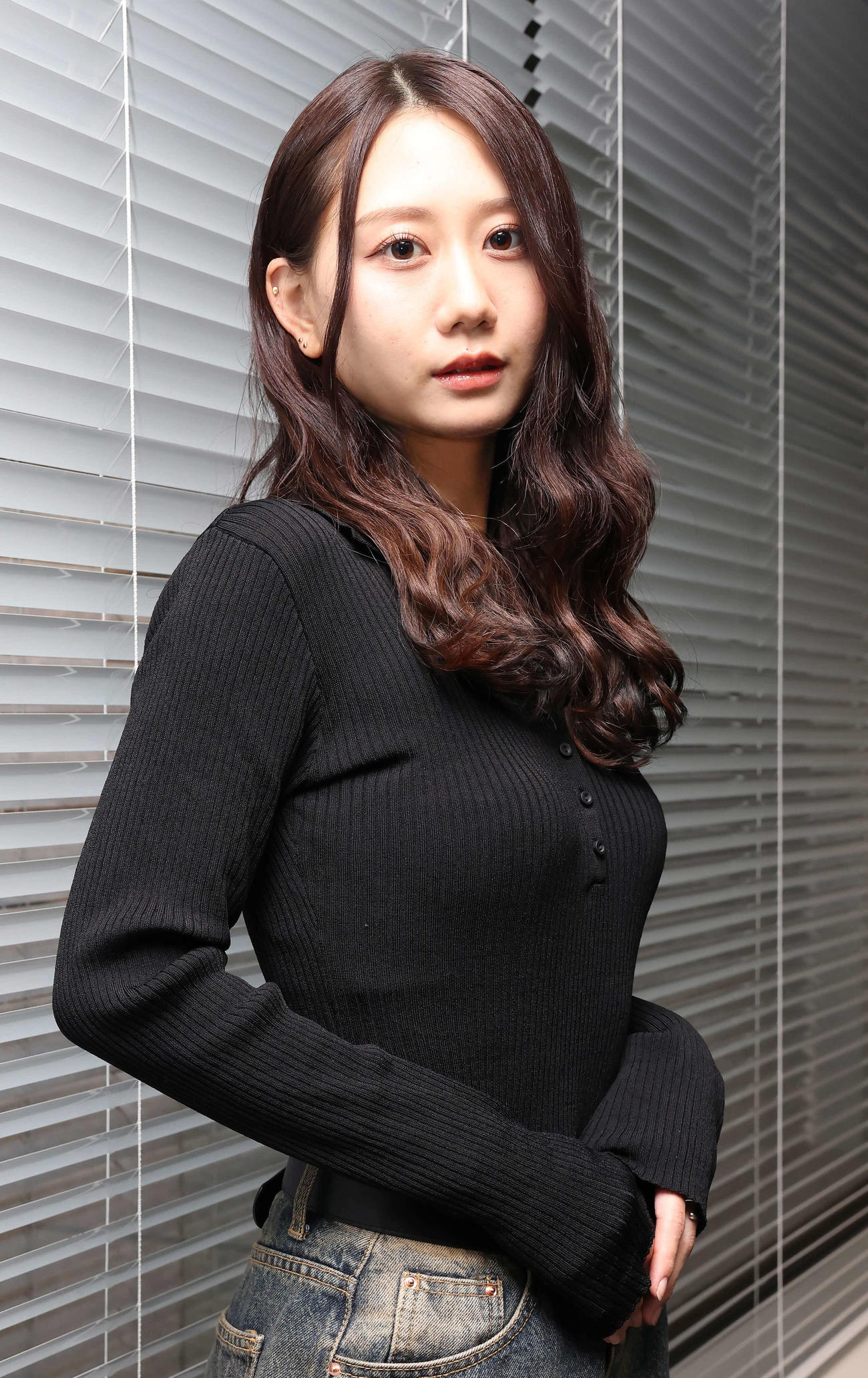 女優やアーティストとして活躍する古畑奈和（撮影・丹羽敏通）