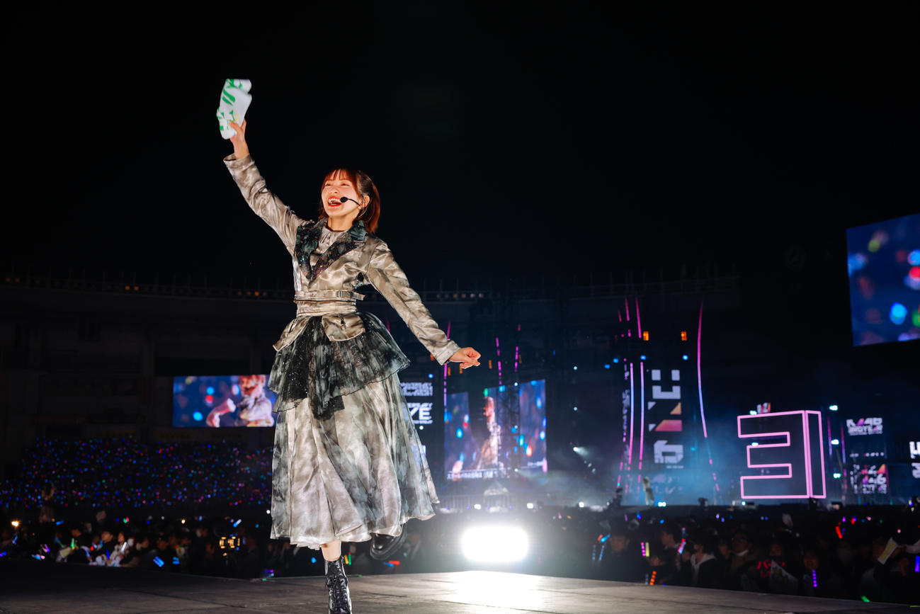 3rd YEAR ANNIVERSARY LIVEでパフォーマンスする櫻坂46松田里奈