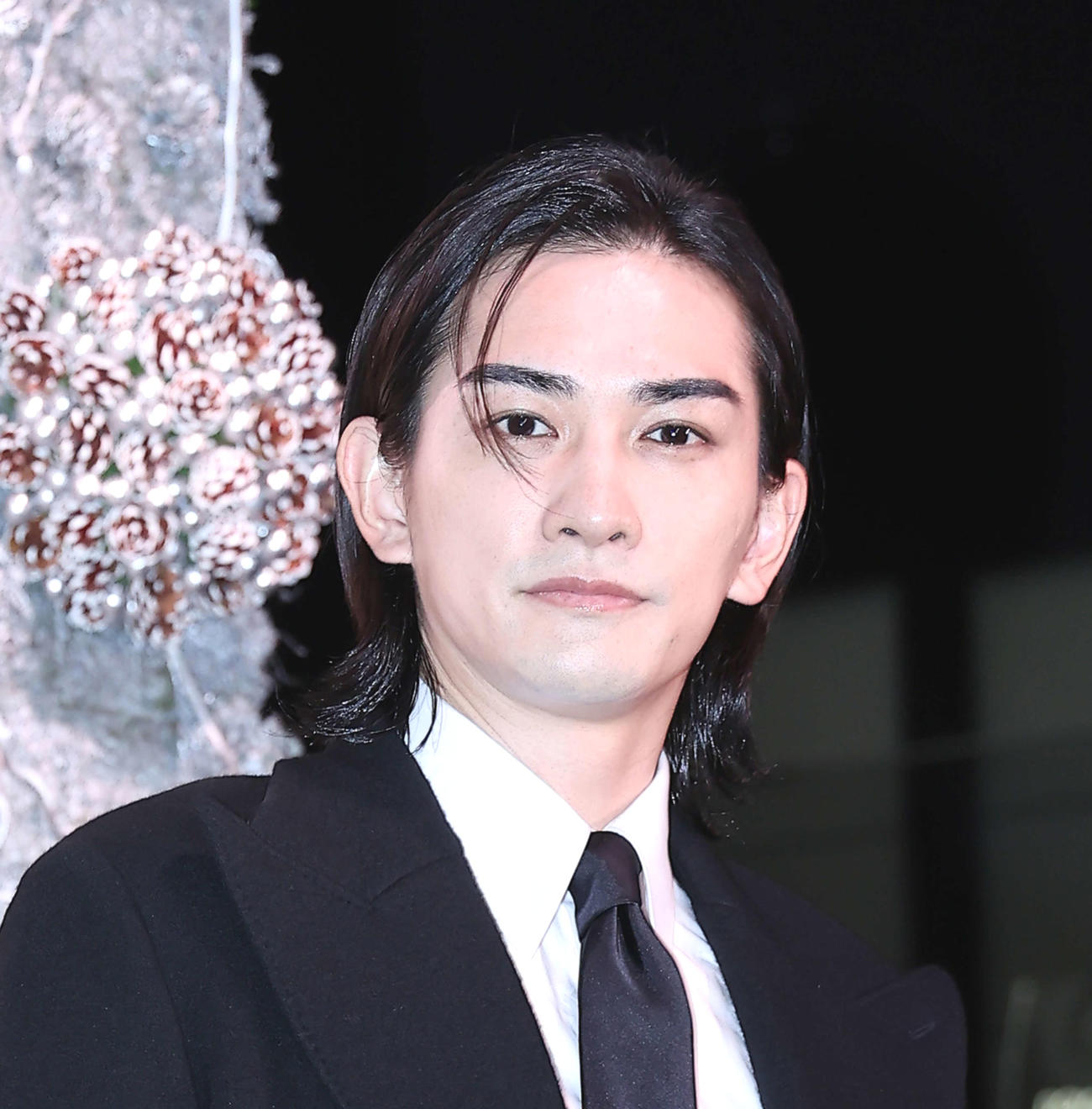 「ドルチェ＆ガッバーナ　青山」ホリデーイベント記念のフォトコールに臨む町田啓太（撮影・河田真司）
