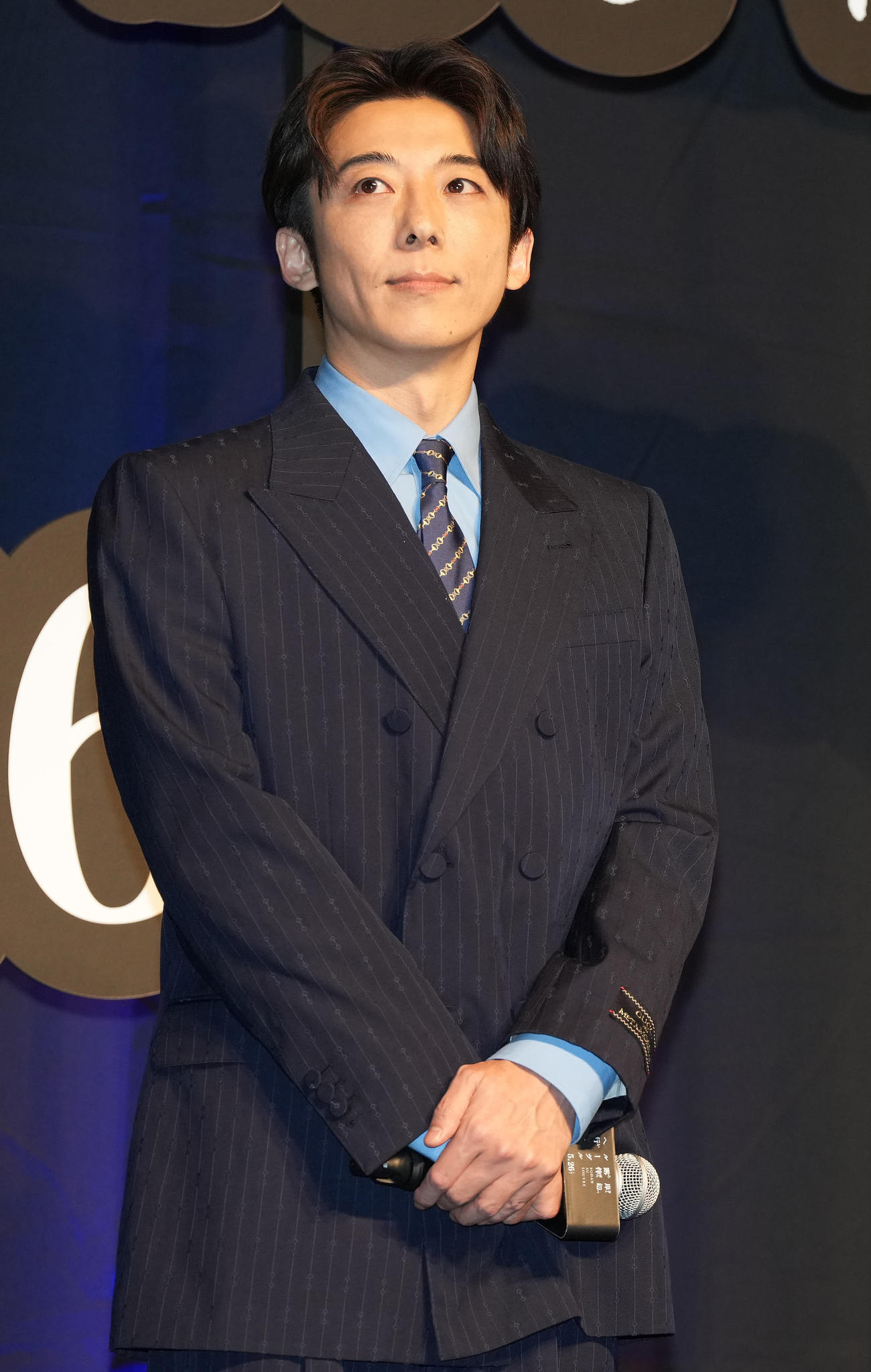 高橋一生（2023年４月撮影）