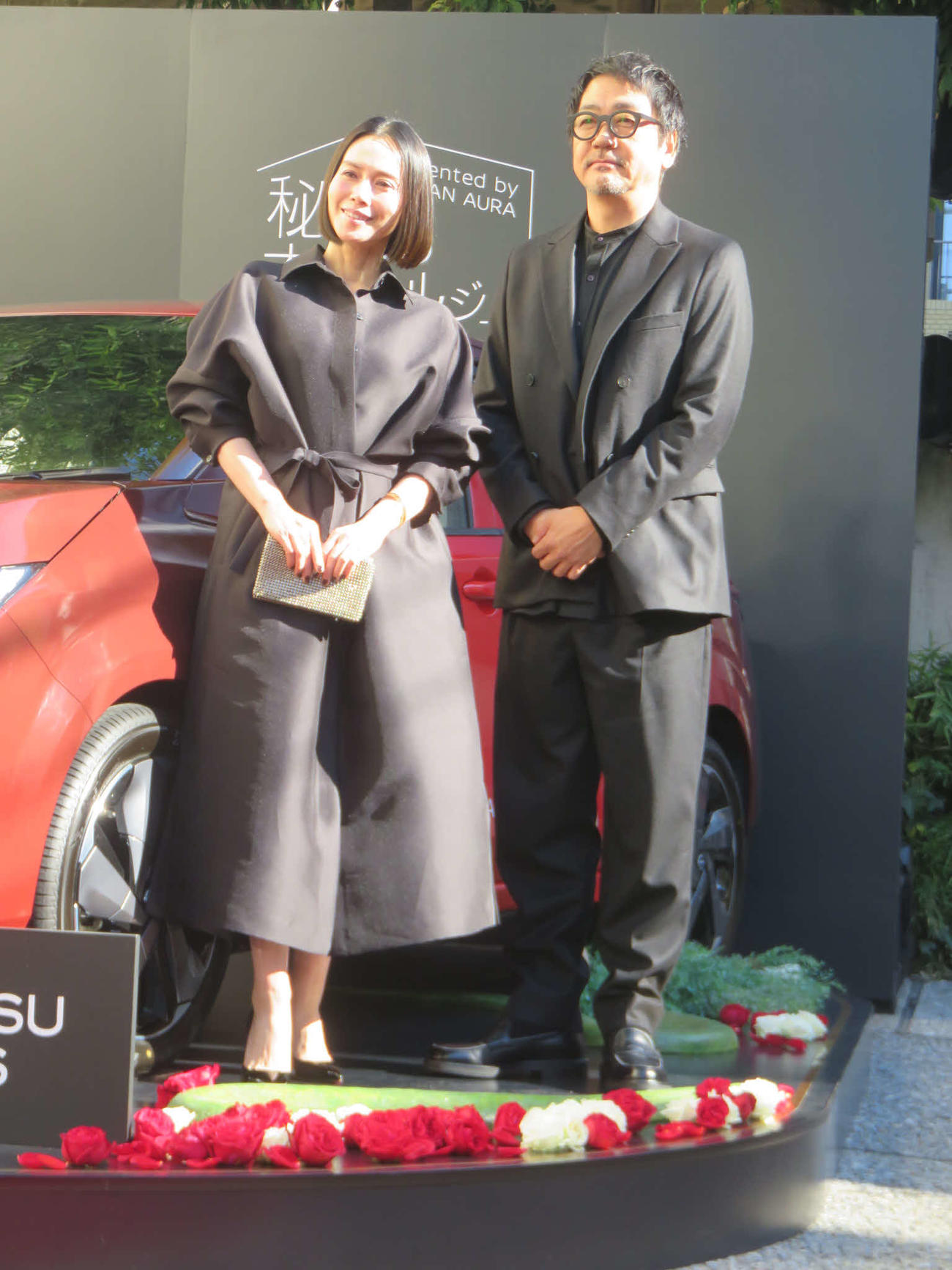 「秘密のオーベルジュ　Presented by NISSAN AURA」レセプションパーティーに出席した中谷美紀（左）と大森南朋