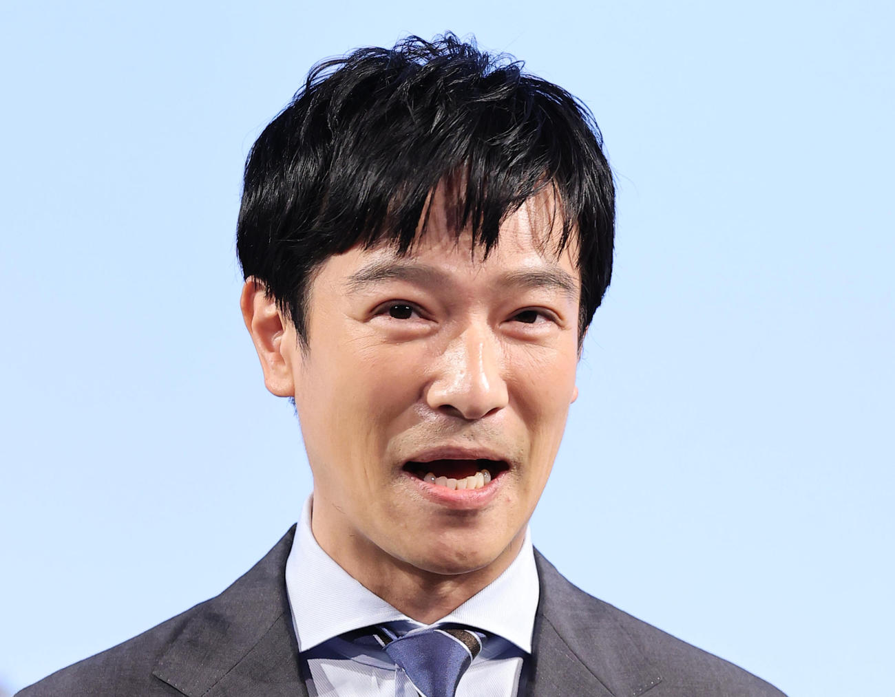 堺雅人「VIVANT」共演役所広司に「向こう本物、こっち半人前」「憧れ」リスペクト連発 - 芸能写真ニュース : 日刊スポーツ