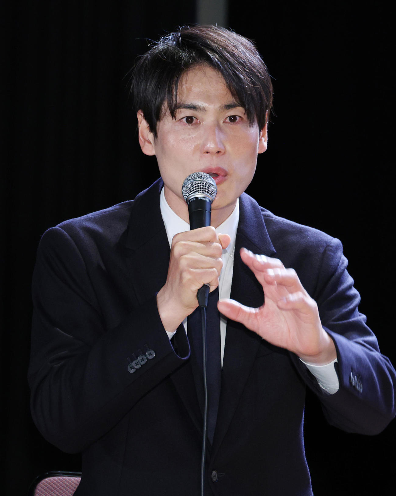 「THE WILLIAMS DAY」に参加した上重聡アナウンサー（撮影・中島郁夫）