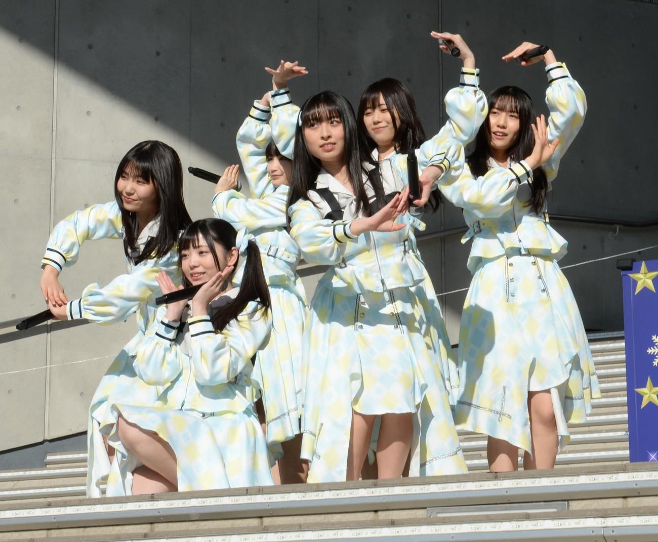ライブを行った新生ラストアイドル