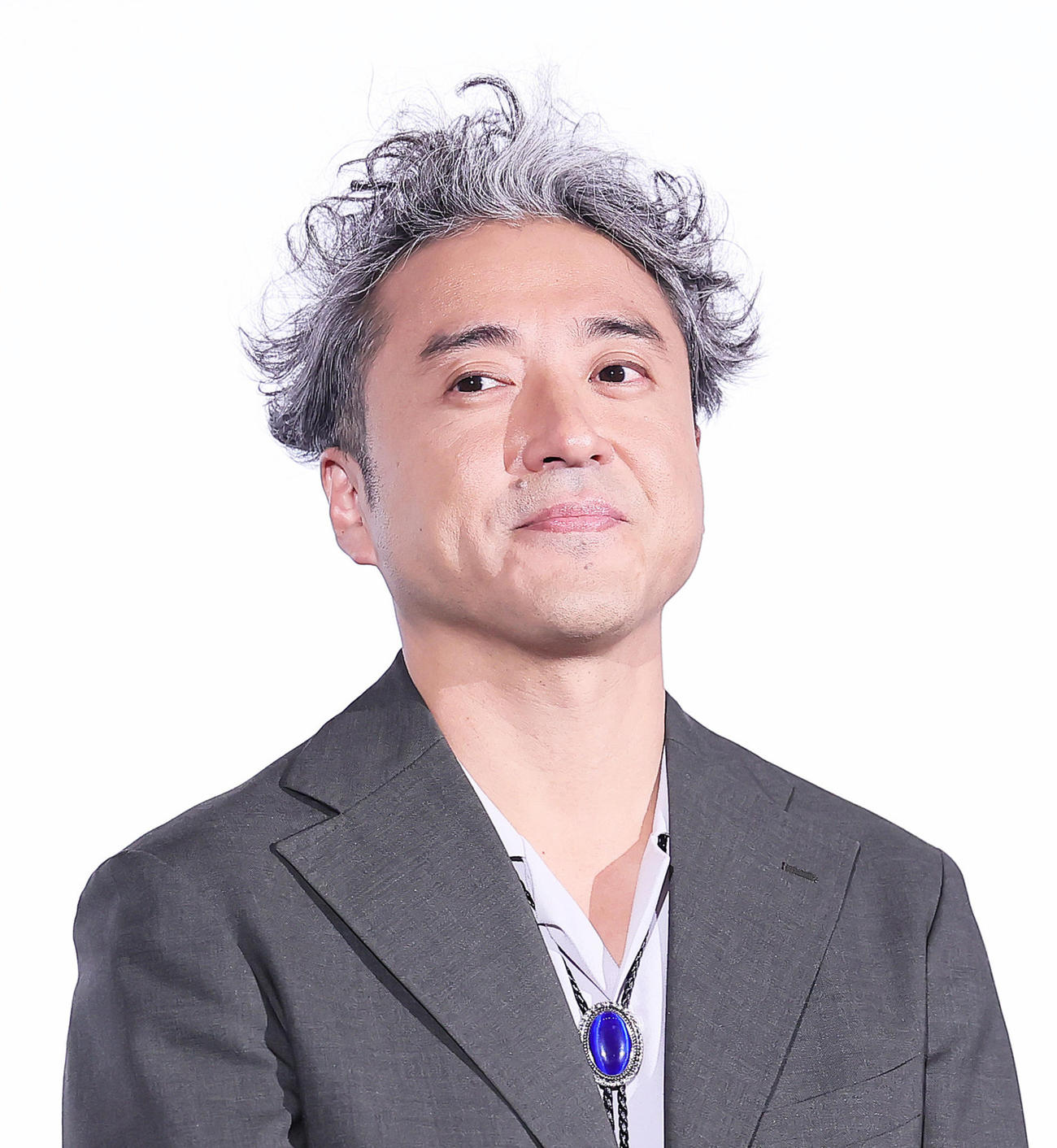 ムロツヨシ（23年10月撮影）