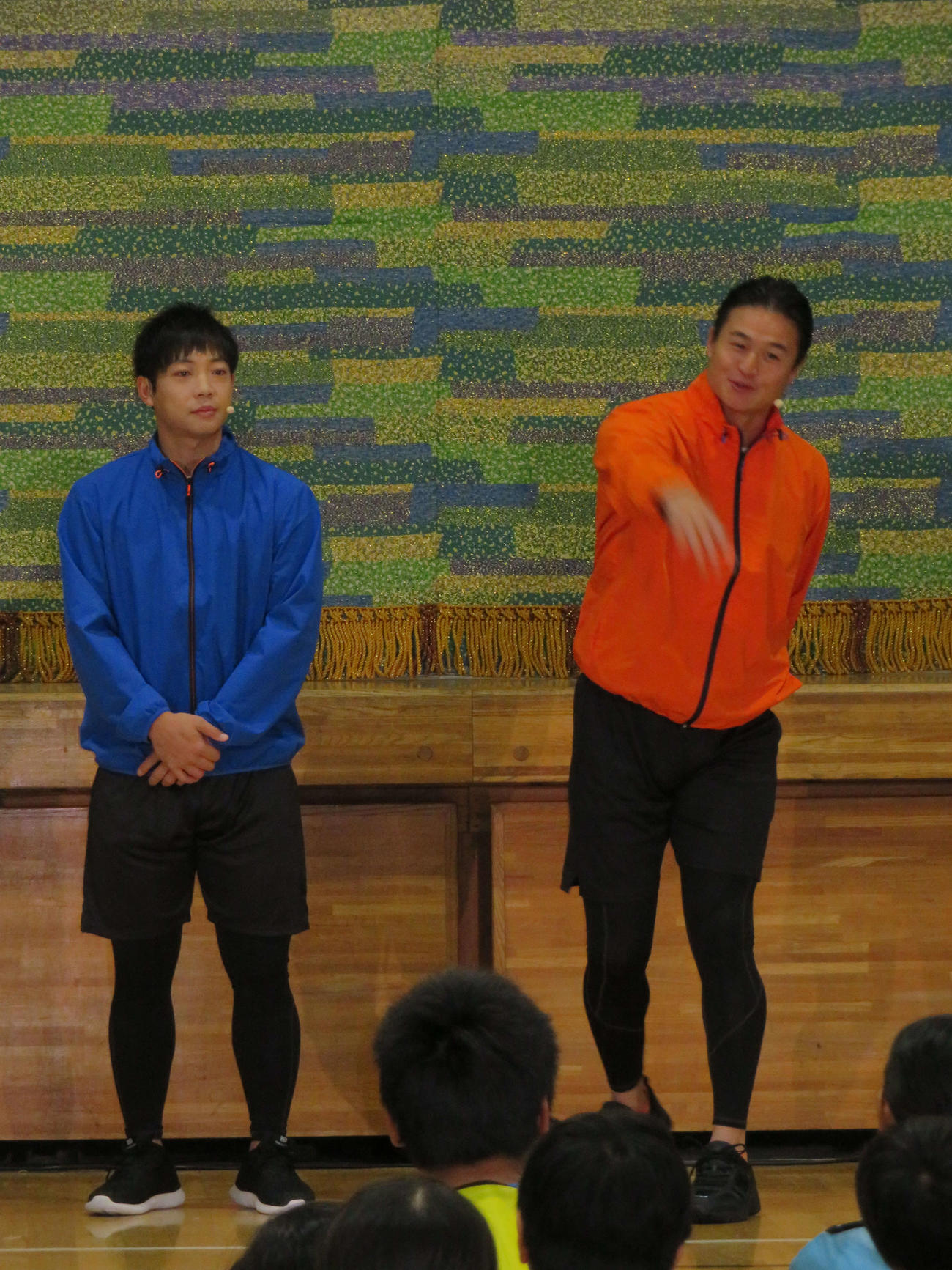 JA共済「好きがみつかるスポーツテスト」に参加した、ティモンディ前田裕太（左）と高岸宏行（撮影・村上幸将）