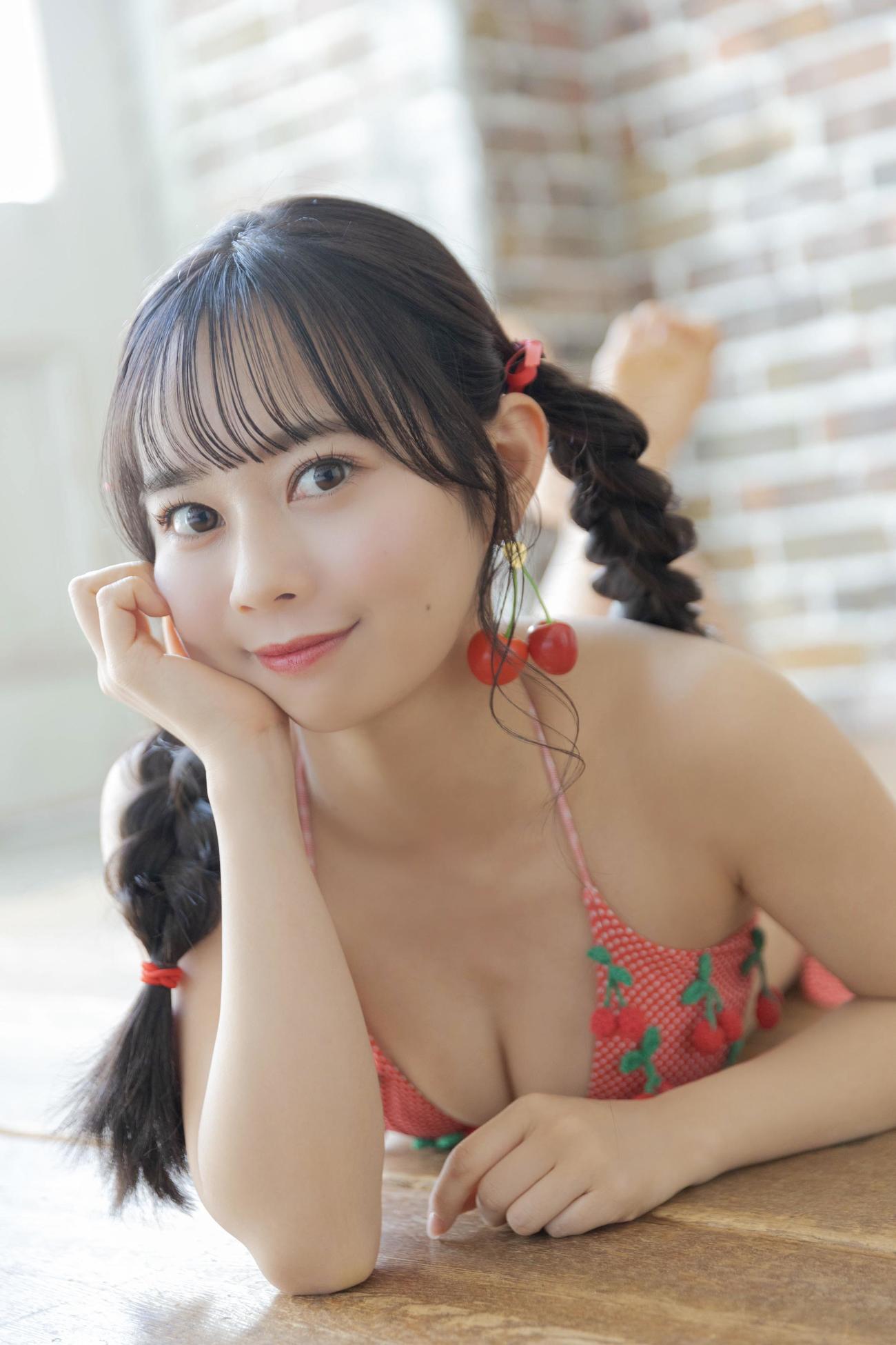 「グラビアザテレビジョン　vol.69」のグラビアに登場している＃ババババンビ近藤沙瑛子(C)KADOKAWA／coto