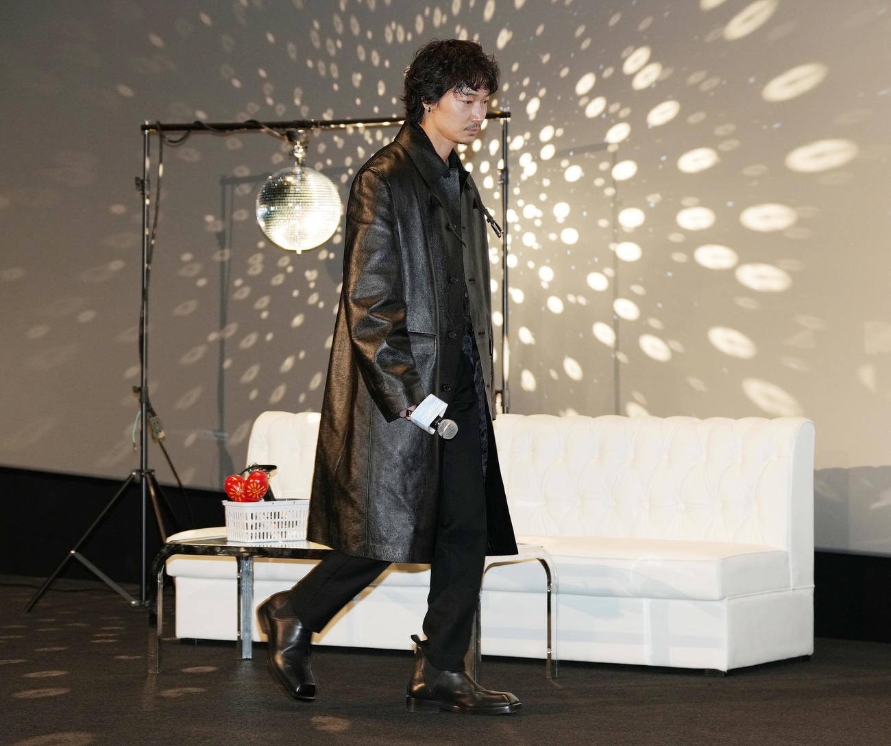 映画「カラオケ行こ！」完成披露試写会に登壇した綾野剛（撮影・鈴木みどり）