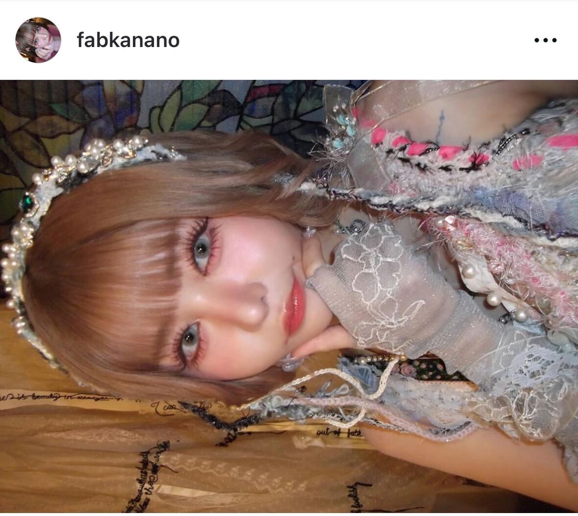 （戦慄かなののインスタグラムから）