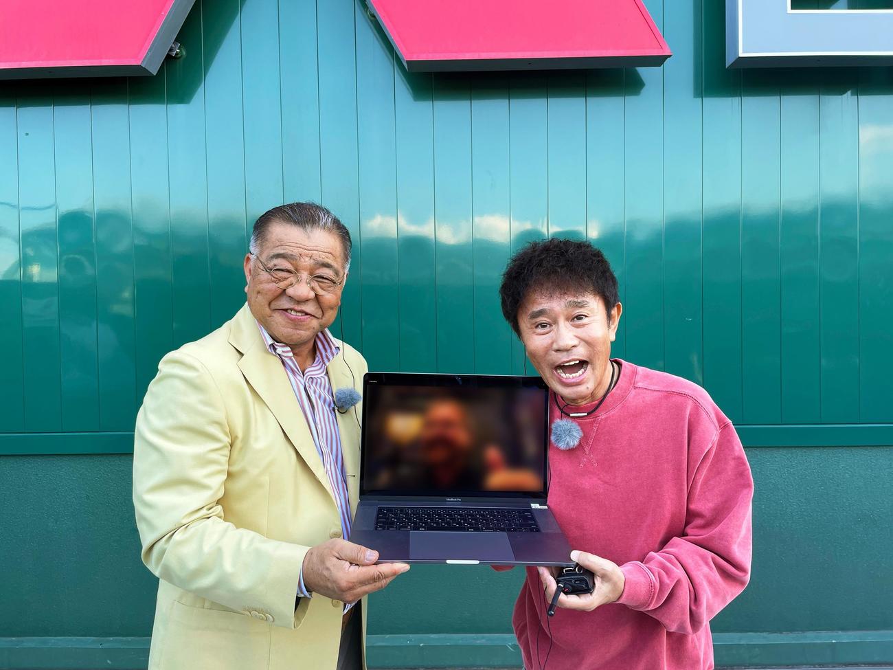 浜田雅功と阪神タイガースのAREスポット巡りを行った掛布雅之氏（左）（C）MBS