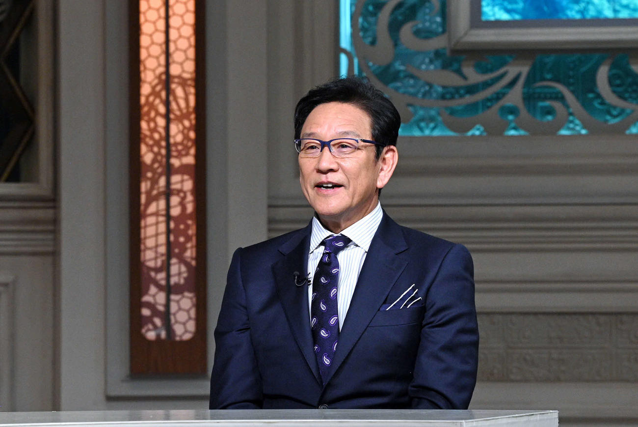 ゲスト出演したテレビ東京系経済トーク情報番組「カンブリア宮殿」で語る侍ジャパン前監督の栗山英樹氏