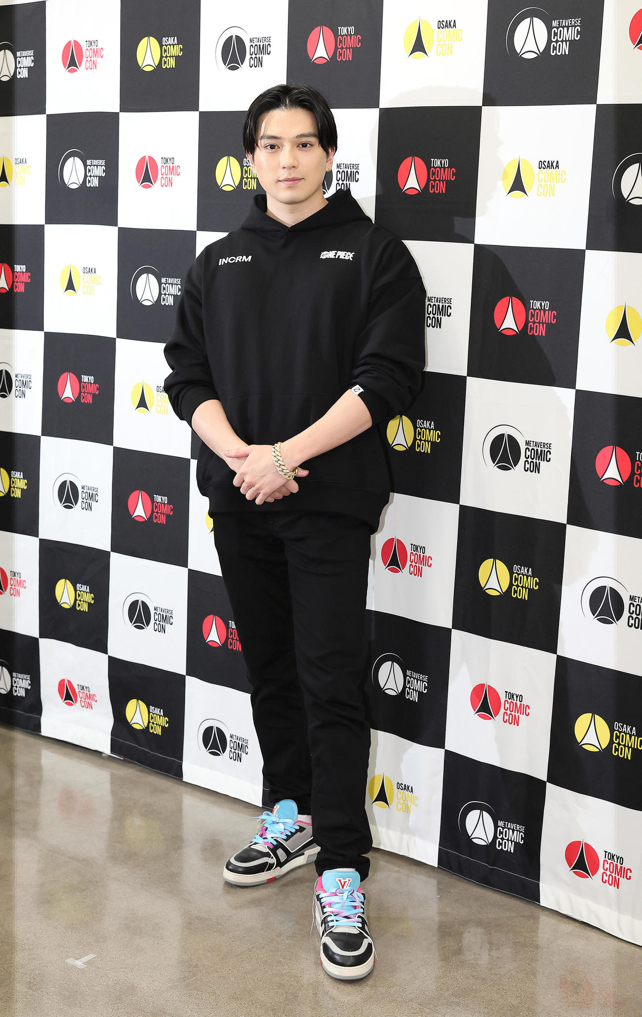 取材に応じる東京コミコン2023のアンバサダーの新田真剣佑（撮影・足立雅史）