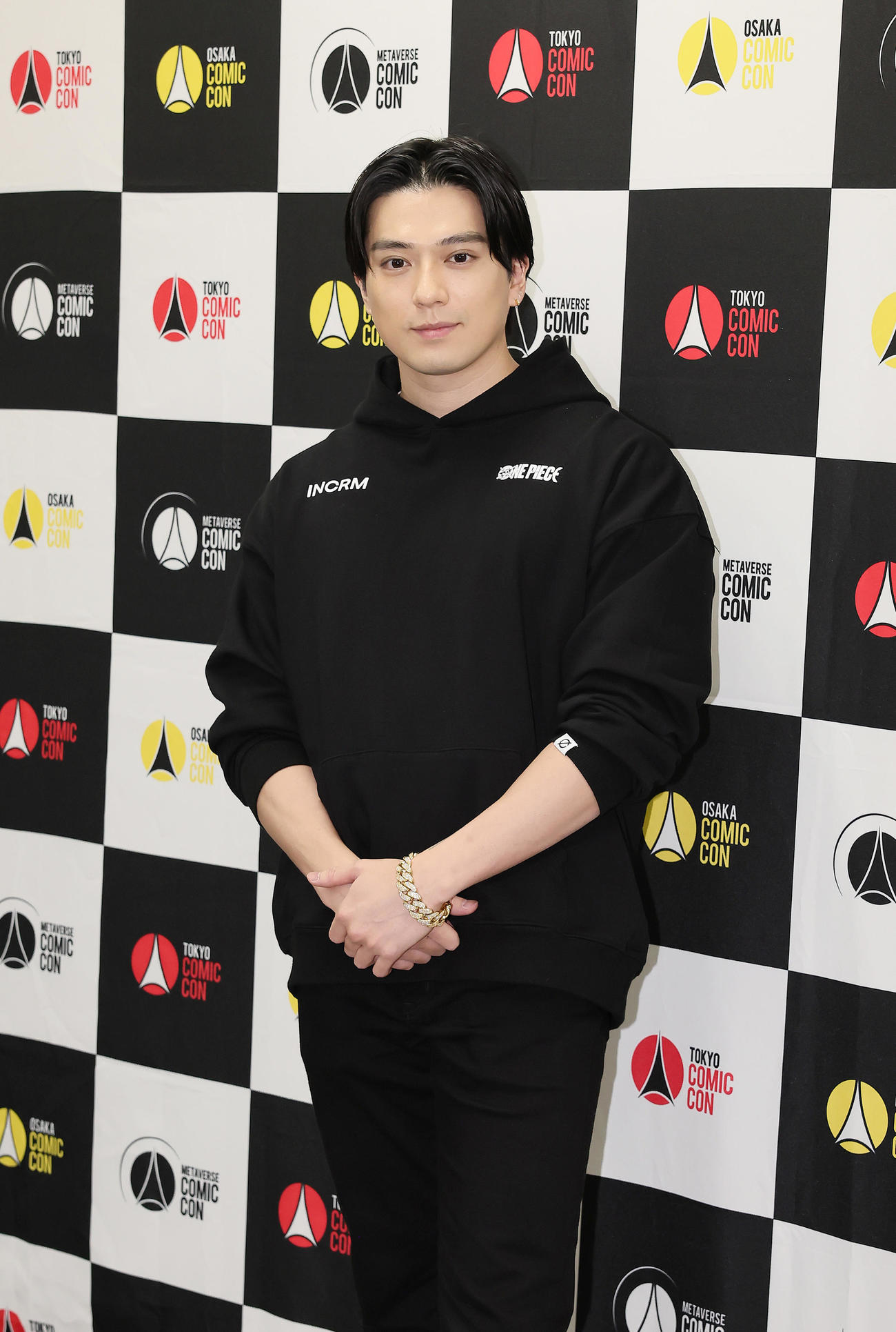 取材に応じる東京コミコン2023のアンバサダーの新田真剣佑（撮影・足立雅史）