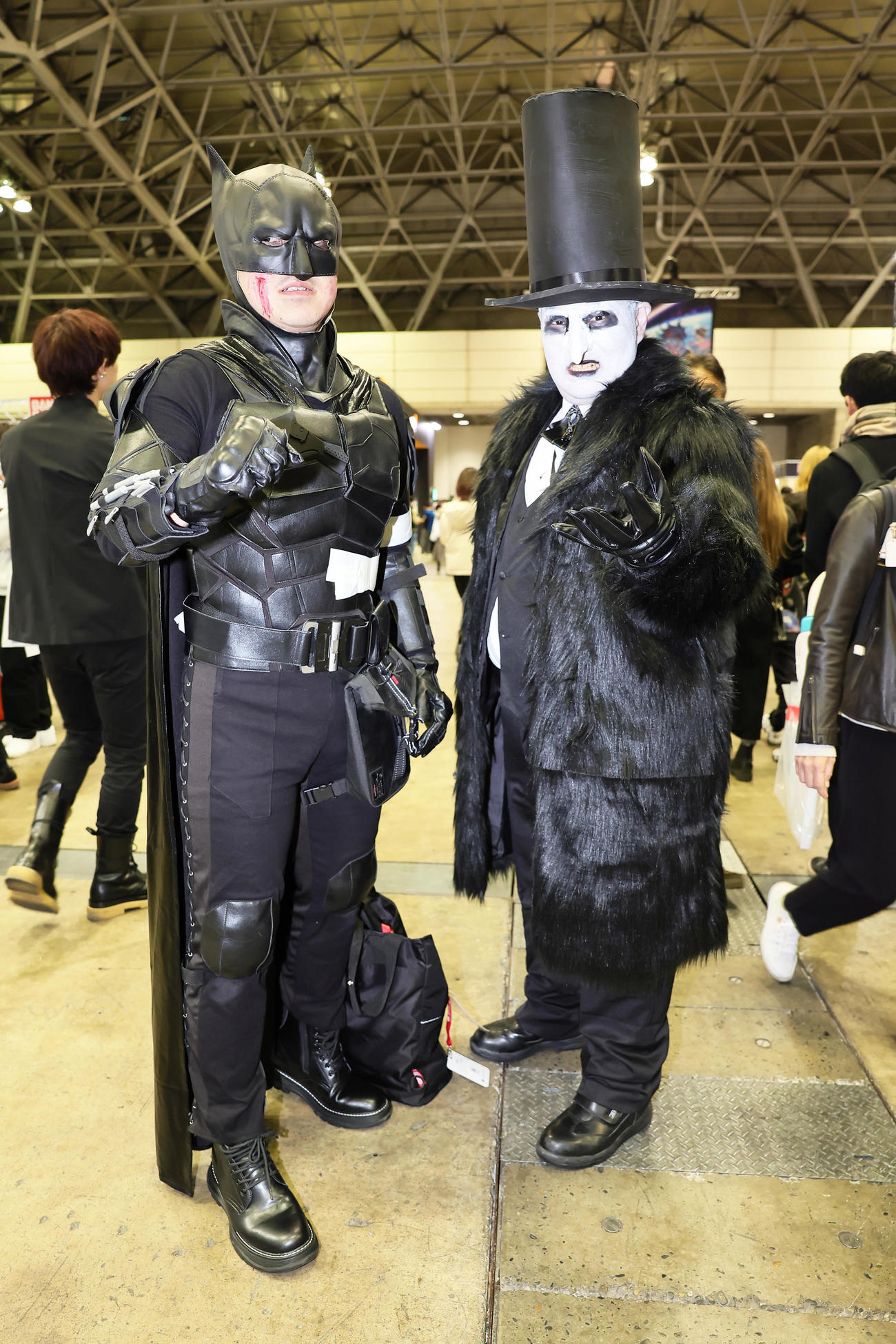 東京コミコン2023の会場でコスプレを楽しむ来場者（撮影・足立雅史）