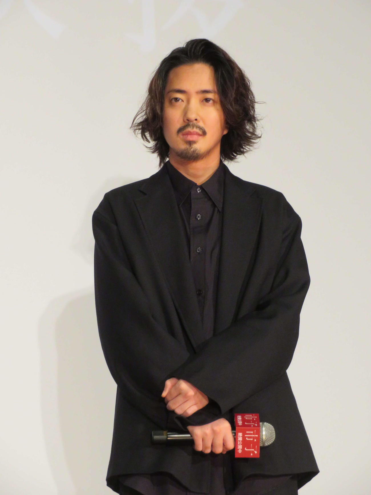 映画「市子」公開記念舞台あいさつに登壇した若葉竜也（撮影・村上幸将）