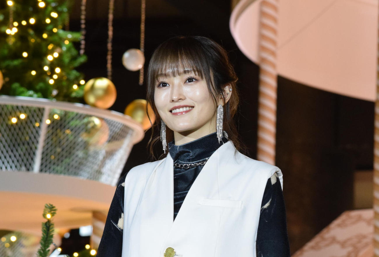 山本彩