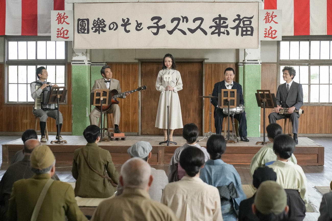 NHK連続テレビ小説「ブギウギ」の1場面（C）NHK