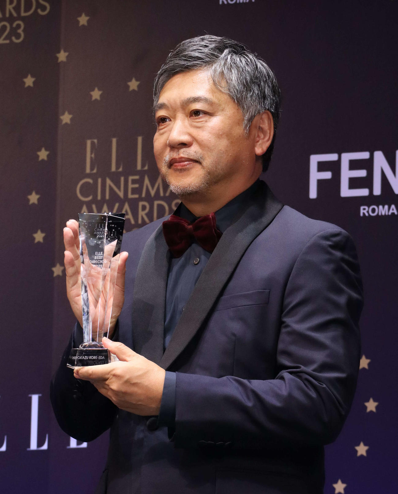 「ELLE CINEMA AWARDS2023」でエル　ベストディレクター賞を受賞した是枝裕和監督