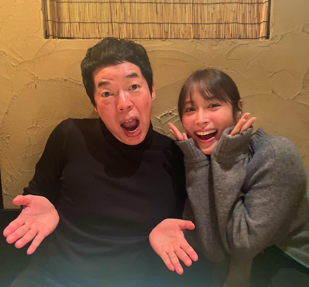 広瀬アリスと今田耕司のツーショット（広瀬アリスのX（旧ツイッター）から
