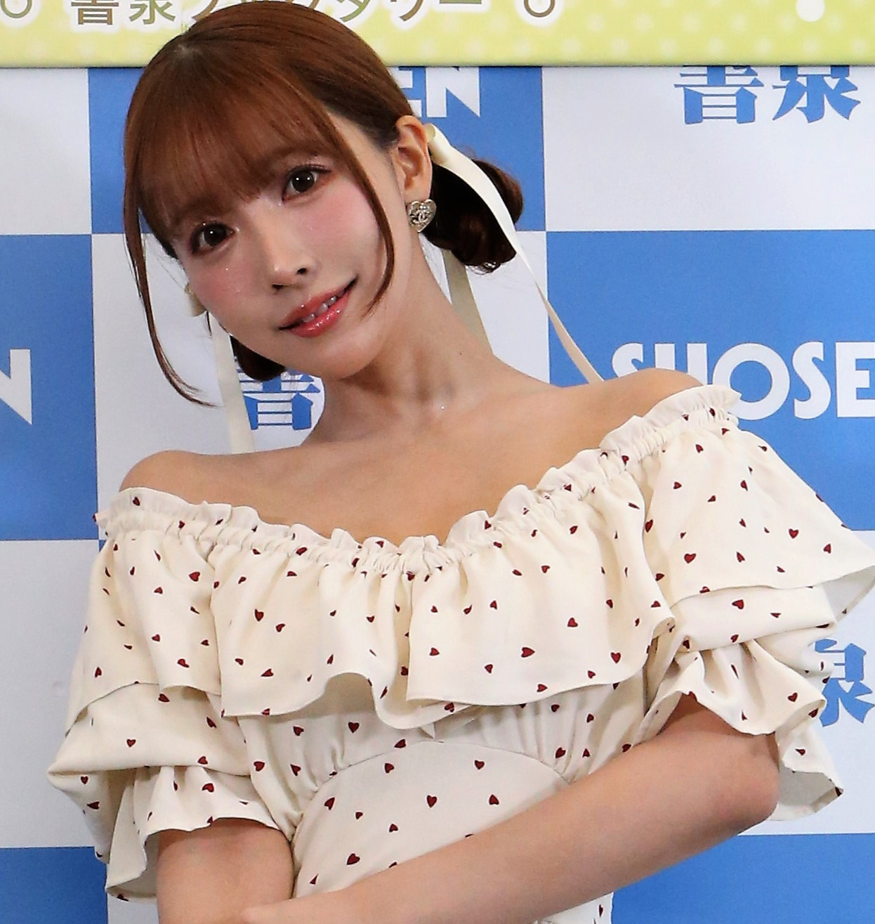 三上悠亜（2023年8月撮影）