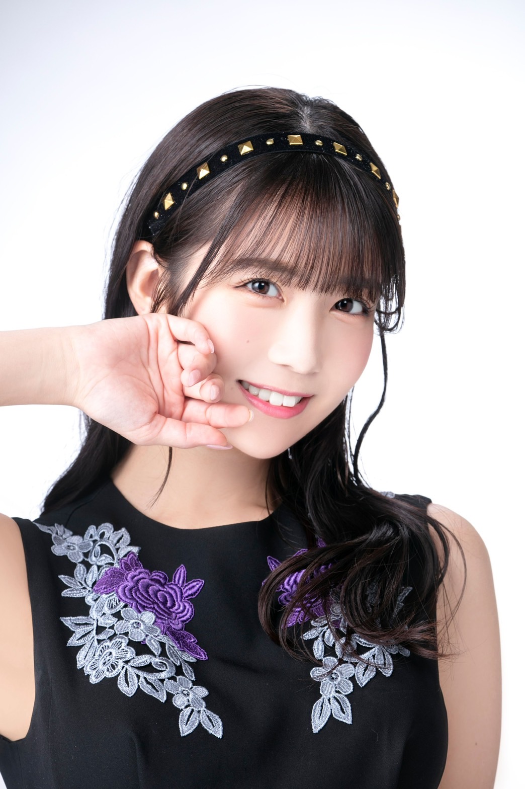 アイドルグループ＃2i2の天羽希純