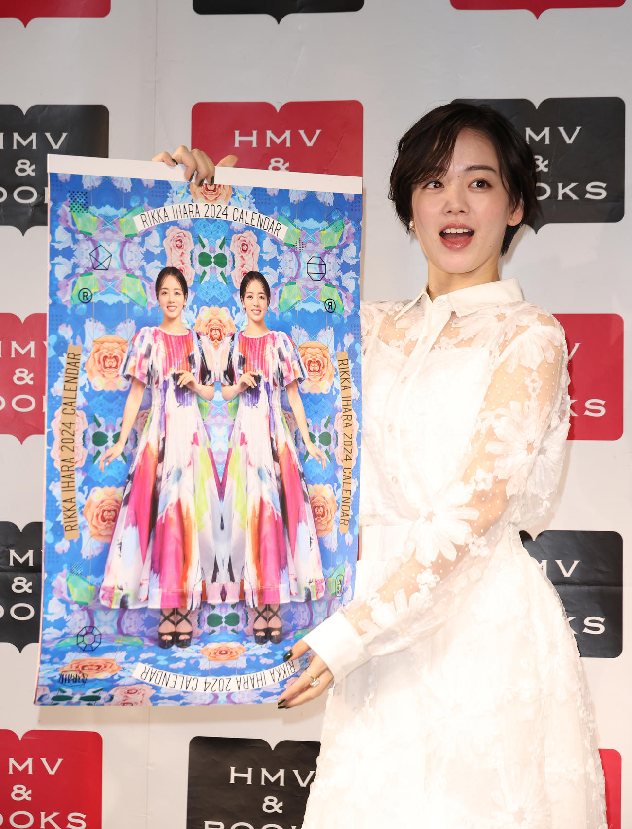 都内でカレンダー発売イベントを行った伊原六花（撮影・中島郁夫）