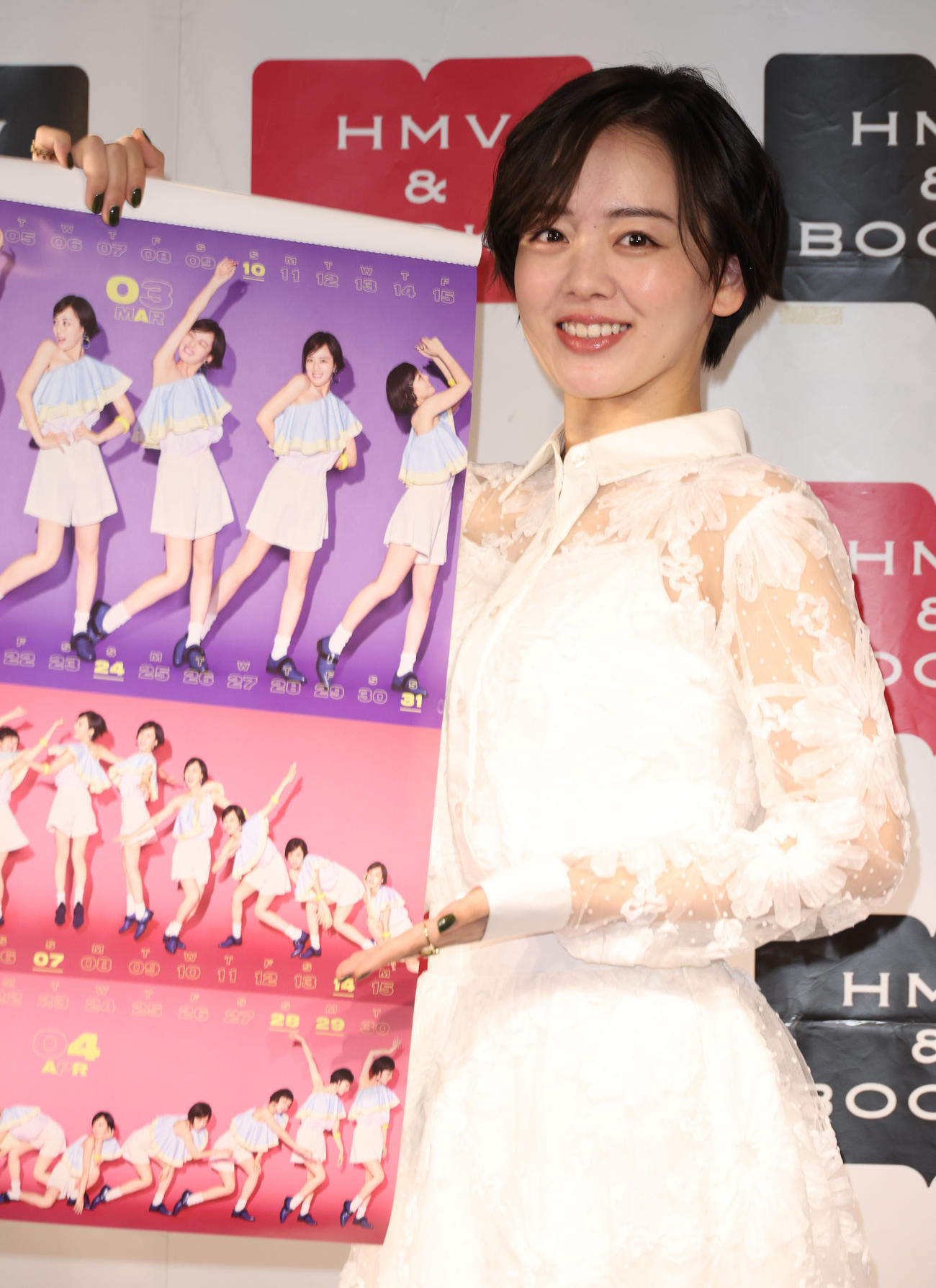 都内でカレンダー発売イベントを行った伊原六花（撮影・中島郁夫）
