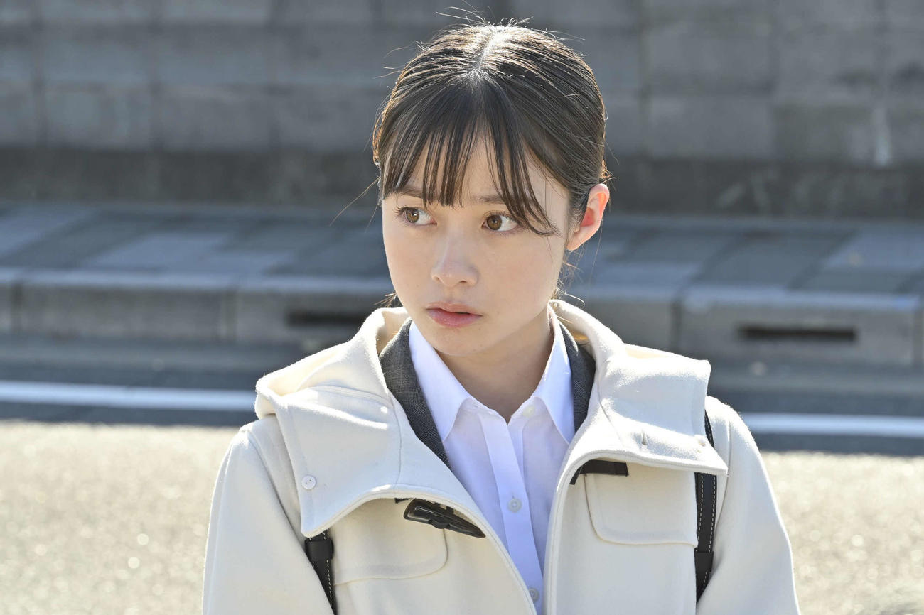 「トクメイ！警視庁特別会計係」に出演する橋本環奈(C)カンテレ