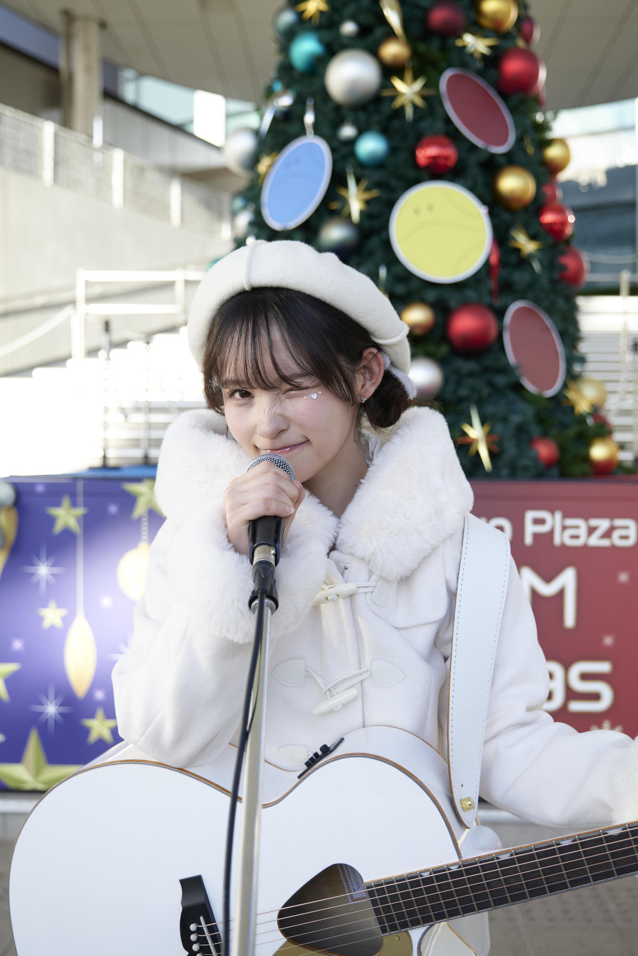 初のEP「spilt milk」発売記念フリーライブを行った矢作萌夏