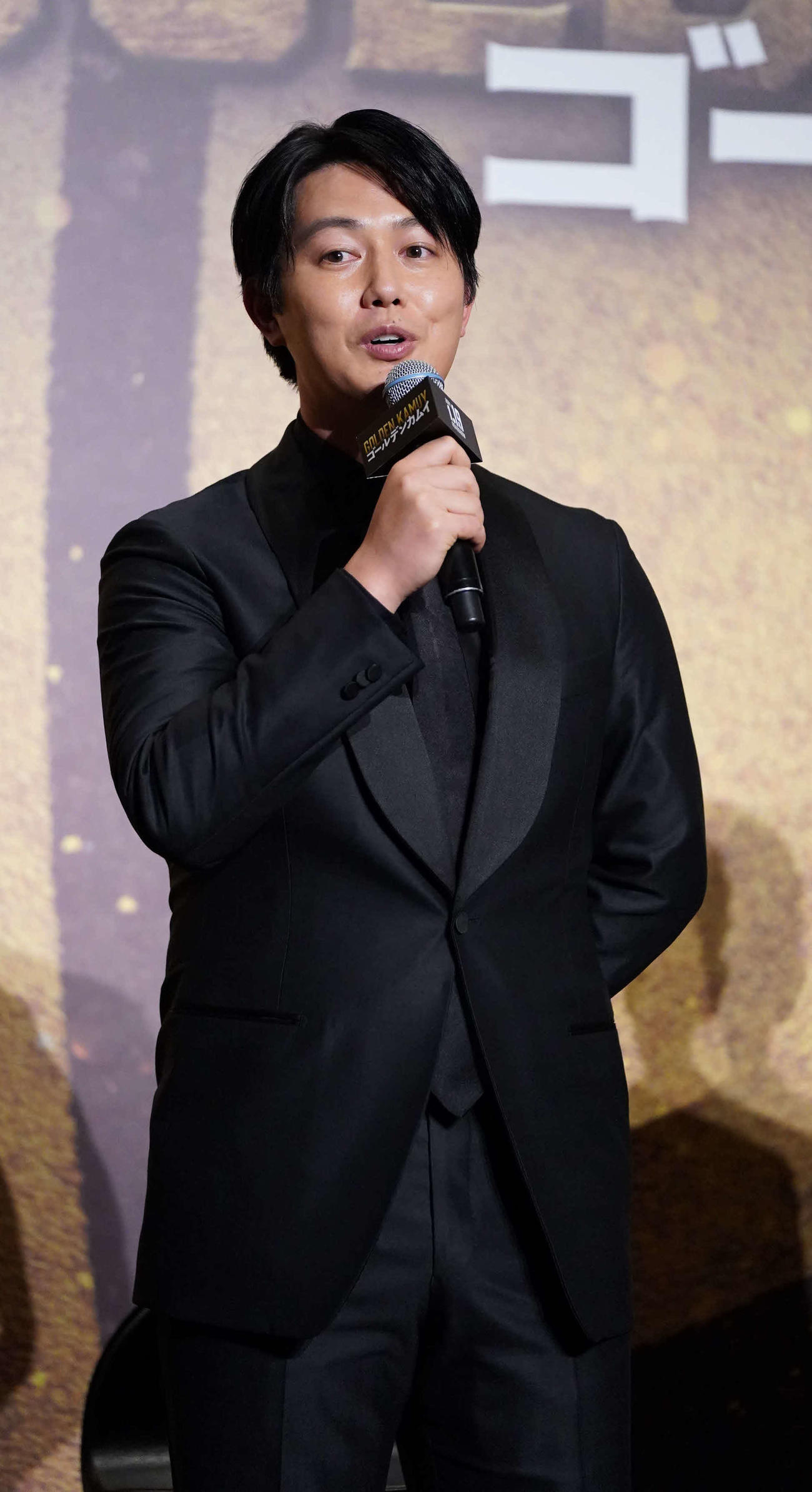 映画「ゴールデンカムイ」完成報告会に臨む工藤阿須加（撮影・小沢裕）