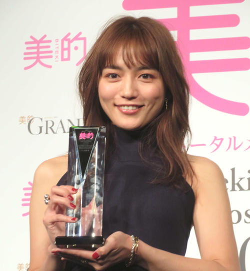 2023美的ベストビューティウーマンに選ばれた川口春奈(撮影・村上幸将)