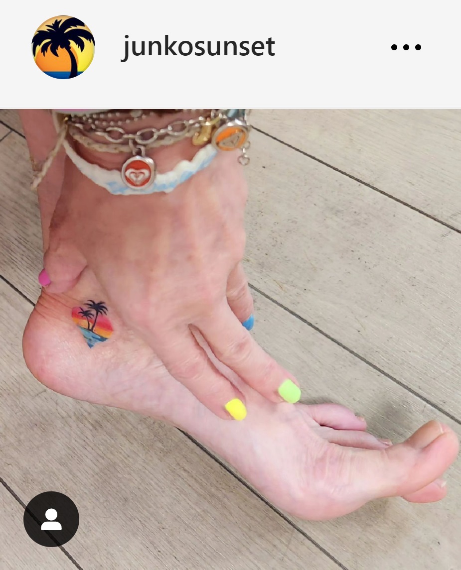 打首獄門同好会のベースjunkoのインスタグラムから