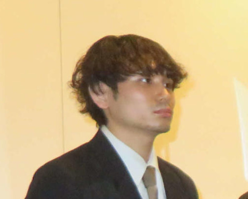 内山拓也監督
