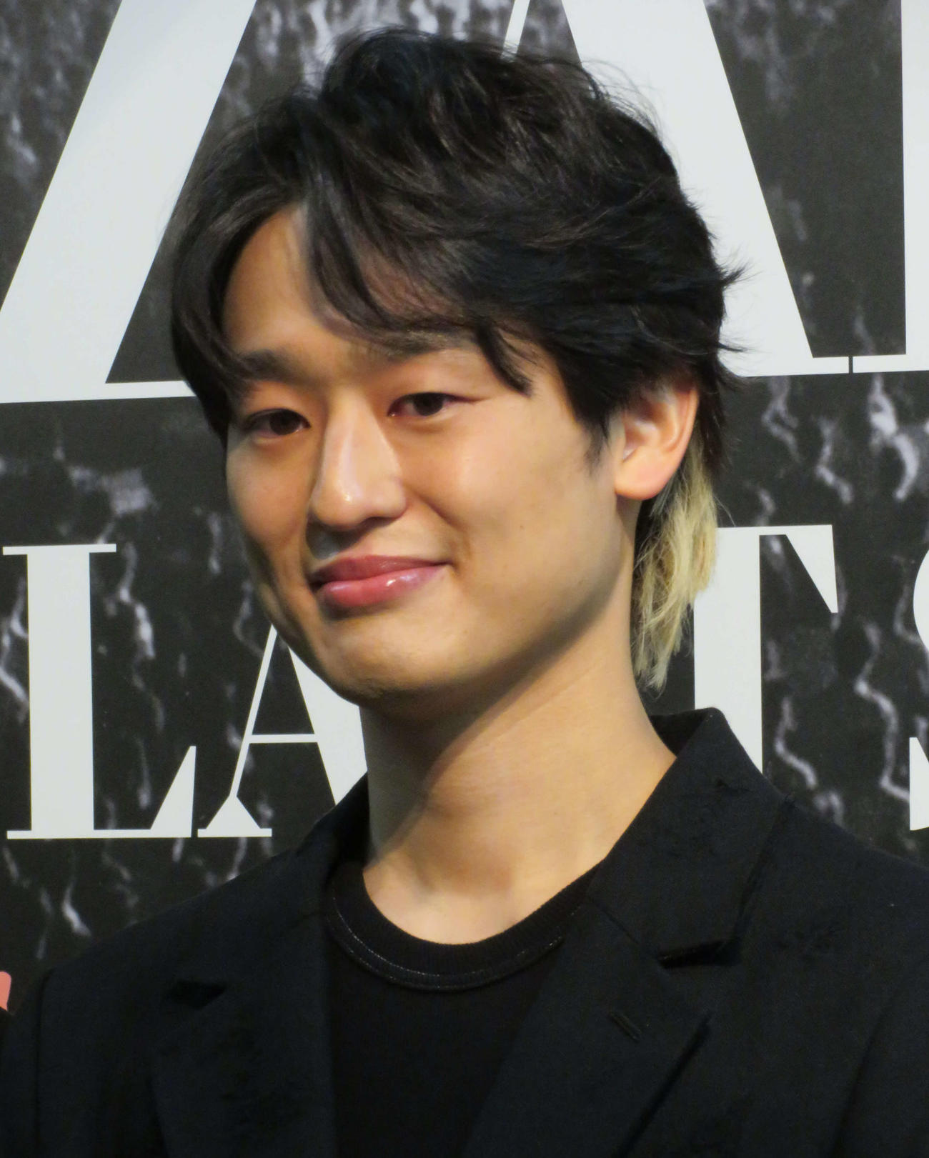尾崎裕哉（2022年3月撮影）