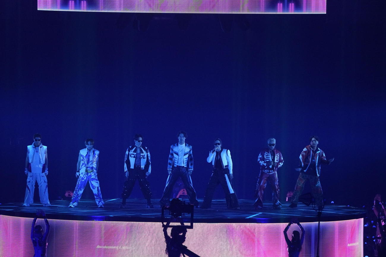 京セラドーム大阪でツアーファイナル公演を行った三代目　J SOUL BROTHERS。