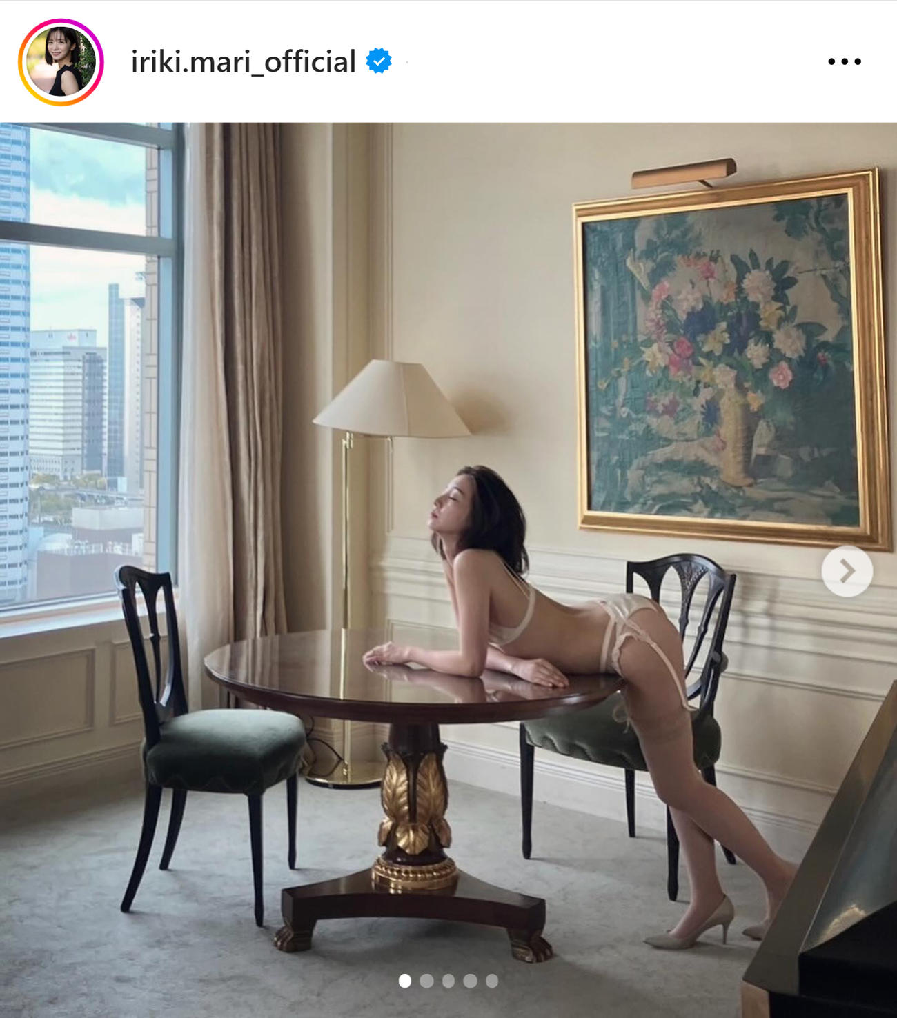 入来茉里のインスタグラムから