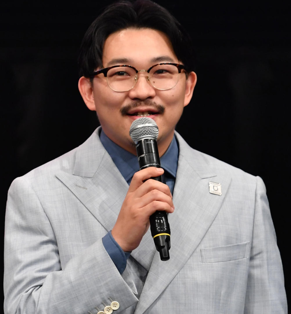 オズワルドの伊藤俊介（2023年6月撮影）