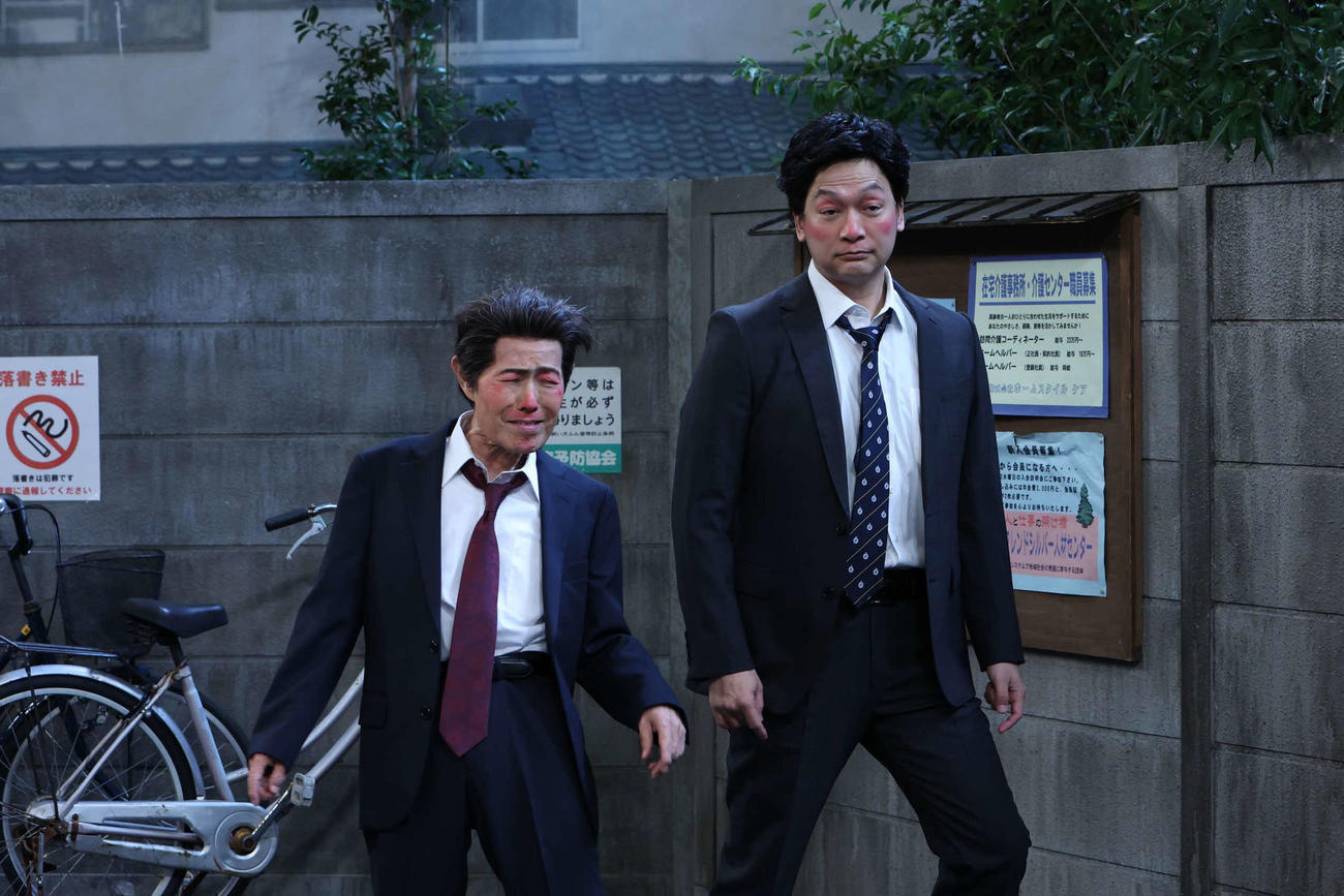 「ドリフに大挑戦！ドリフ結成60周年　爆笑大新年会SP」に出演する左から加藤茶、香取慎吾(C)フジテレビ