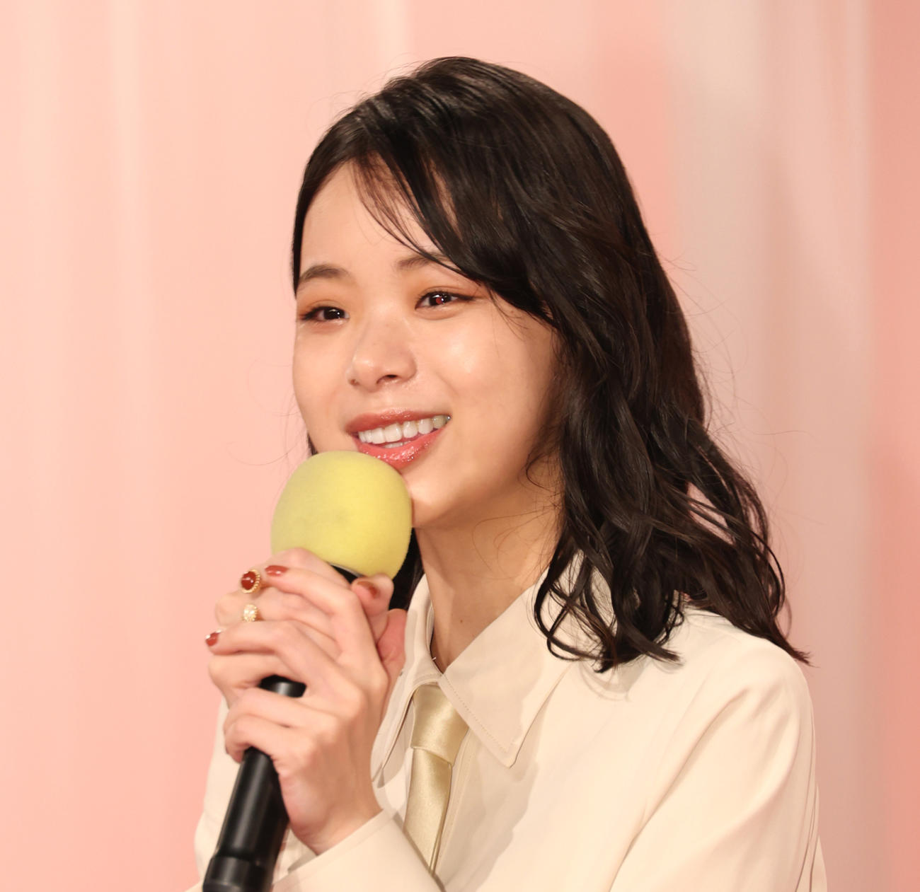 趣里（2023年9月撮影）