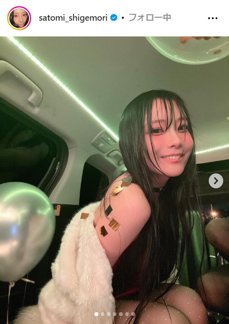 重盛さと美の公式インスタグラムから
