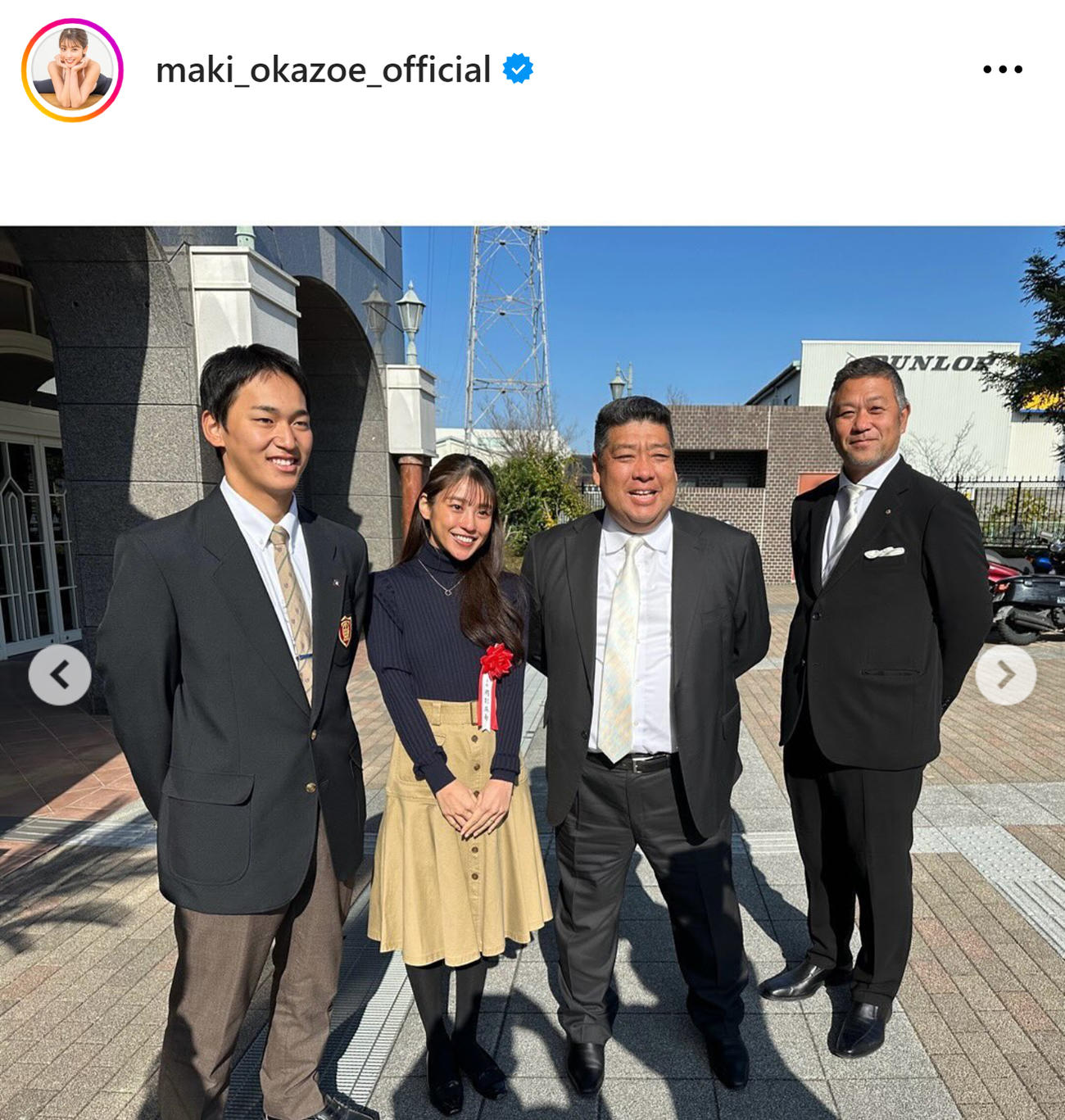 左からソフトバンクのドラ1前田悠伍、岡副麻希、野球部の西谷浩一監督（岡副麻希のインスタグラムから）
