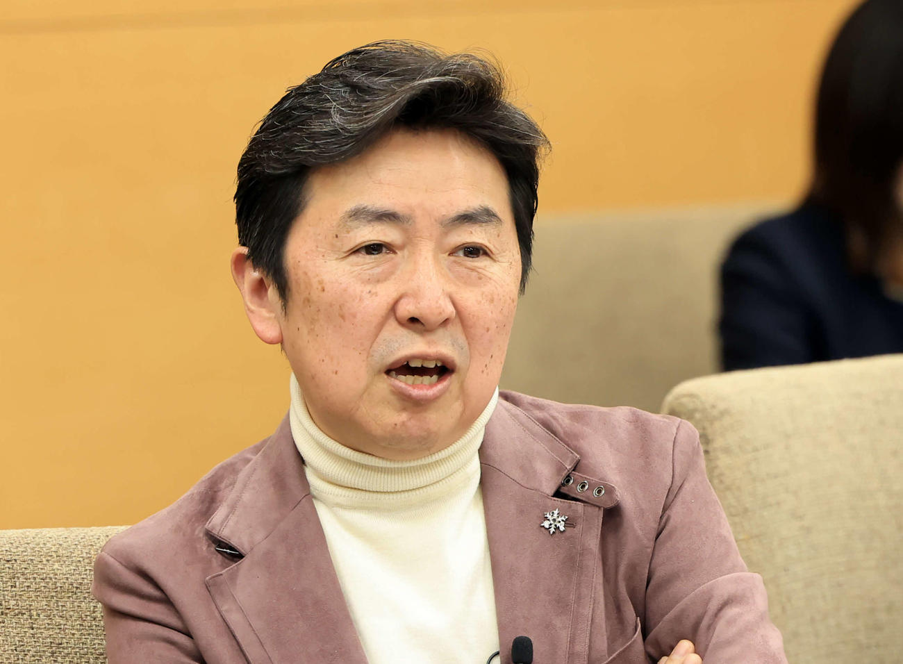 笠井信輔（23年11月撮影）