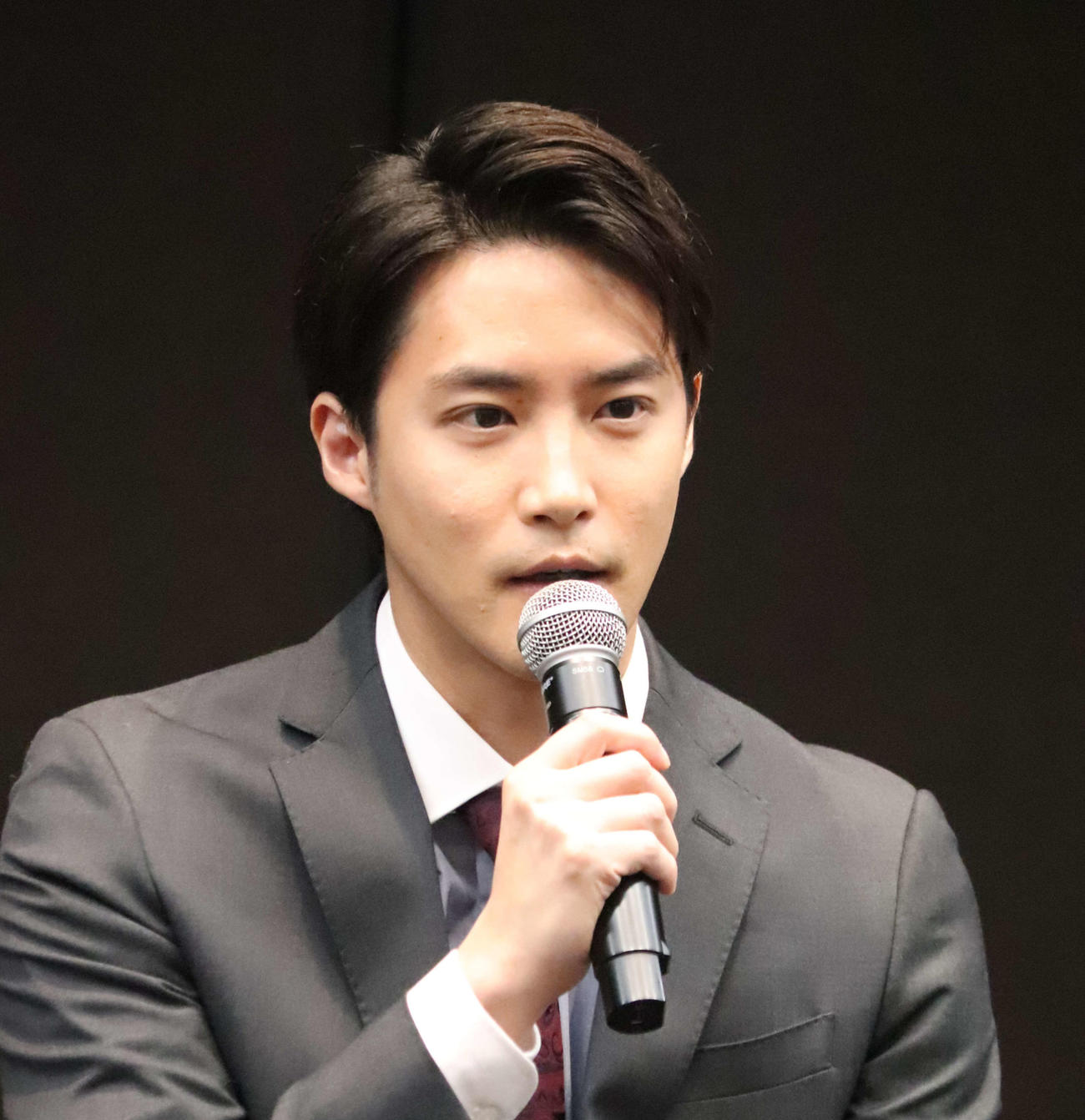 BSテレ東1月期連続ドラマ「蜜と毒」制作発表会見に登壇した白石隼也（撮影・加藤理沙）