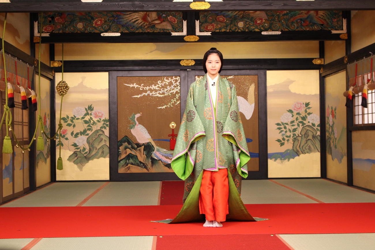 「大奥」の会見に出席した西野七瀬