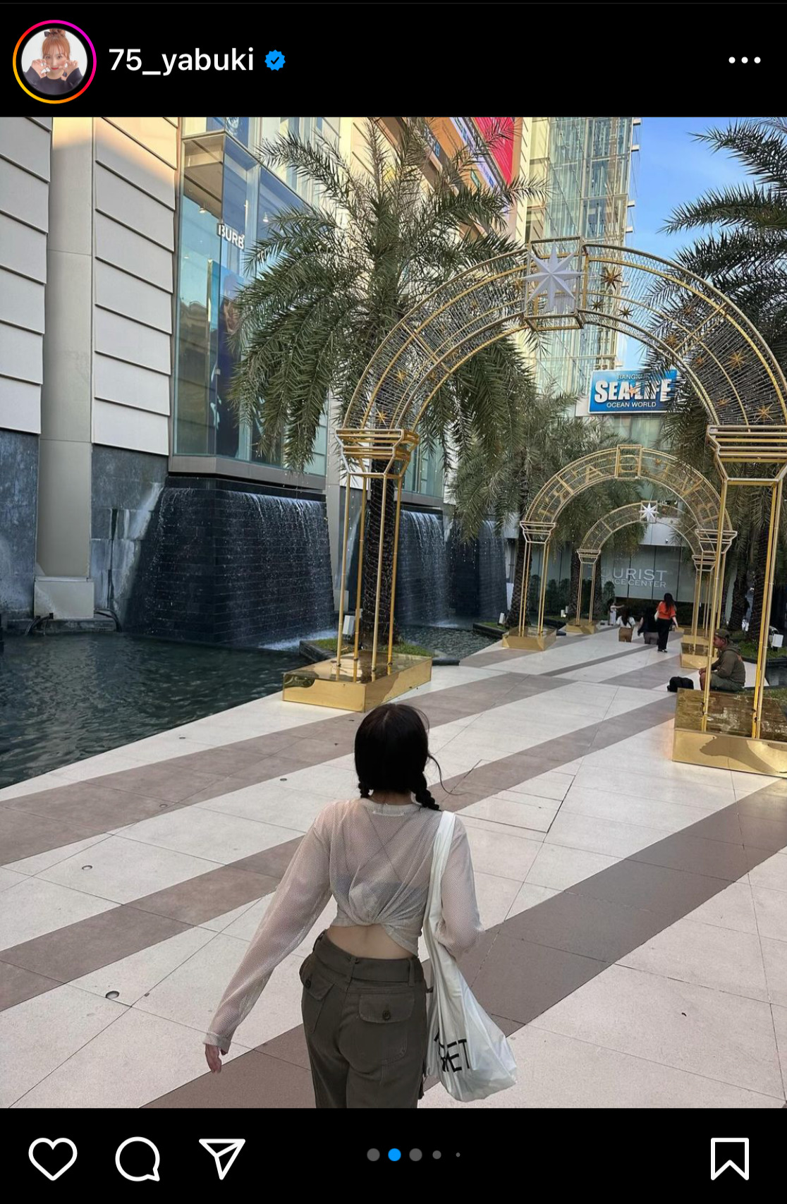 矢吹奈子のインスタグラムから