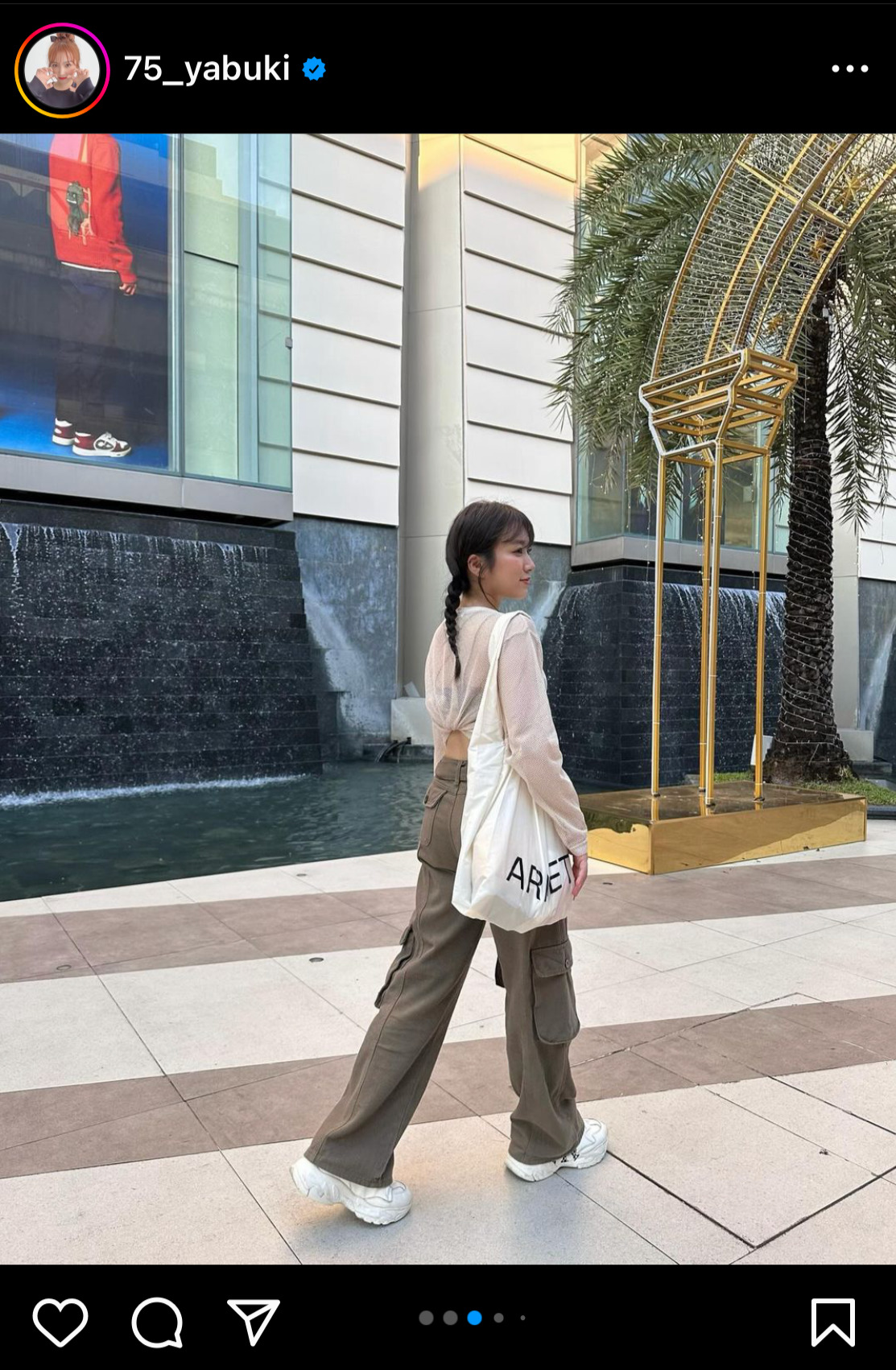 矢吹奈子のインスタグラムから