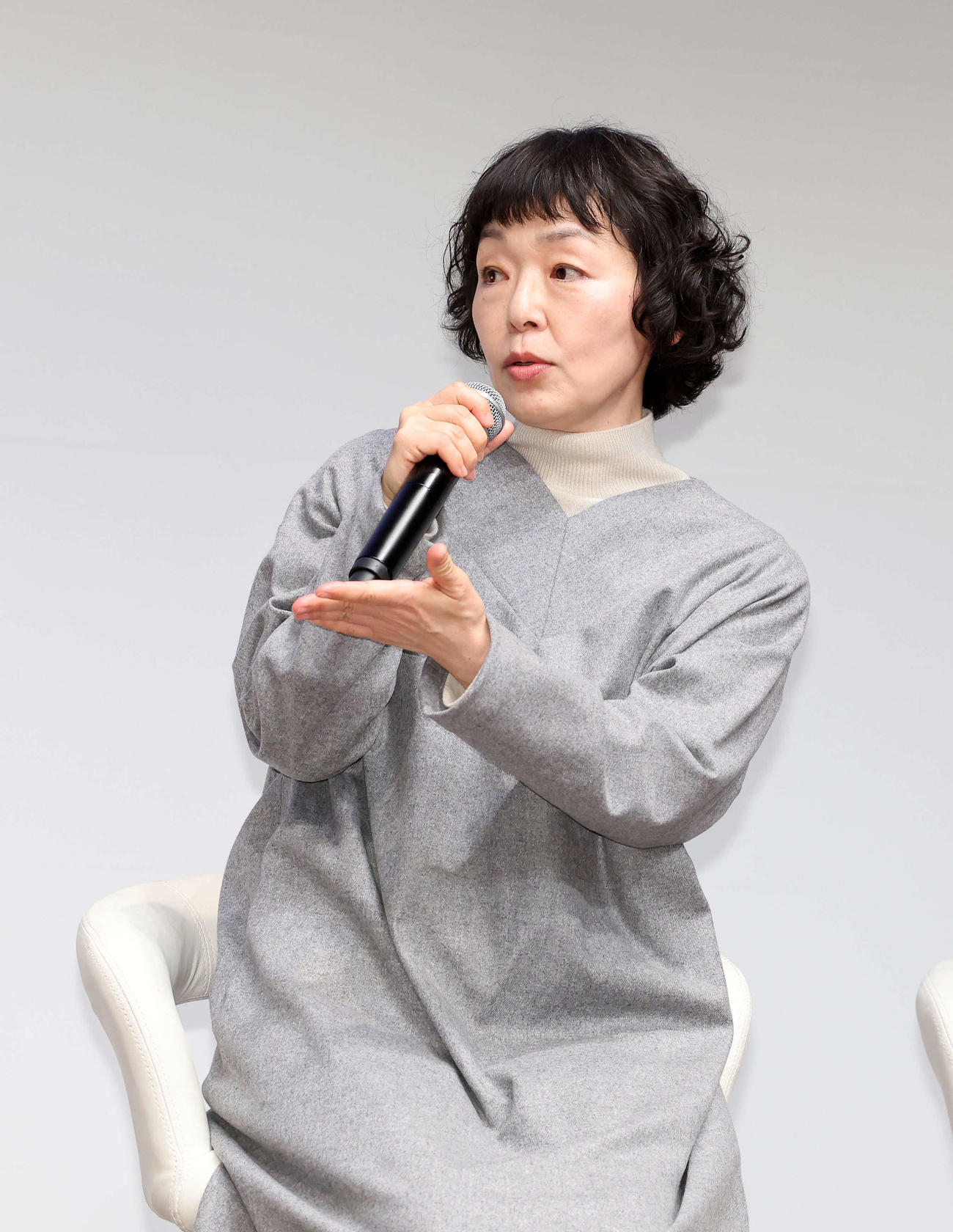 ドラマ「春になったら」製作発表に臨む小林聡美（撮影・鈴木正人）