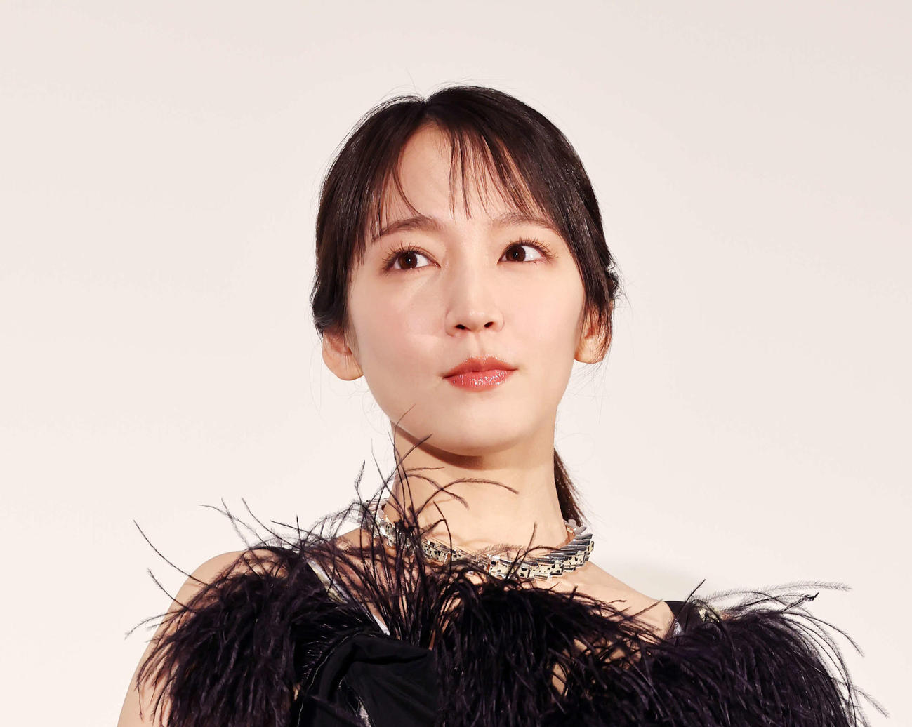 吉岡里帆（2023年12月撮影）