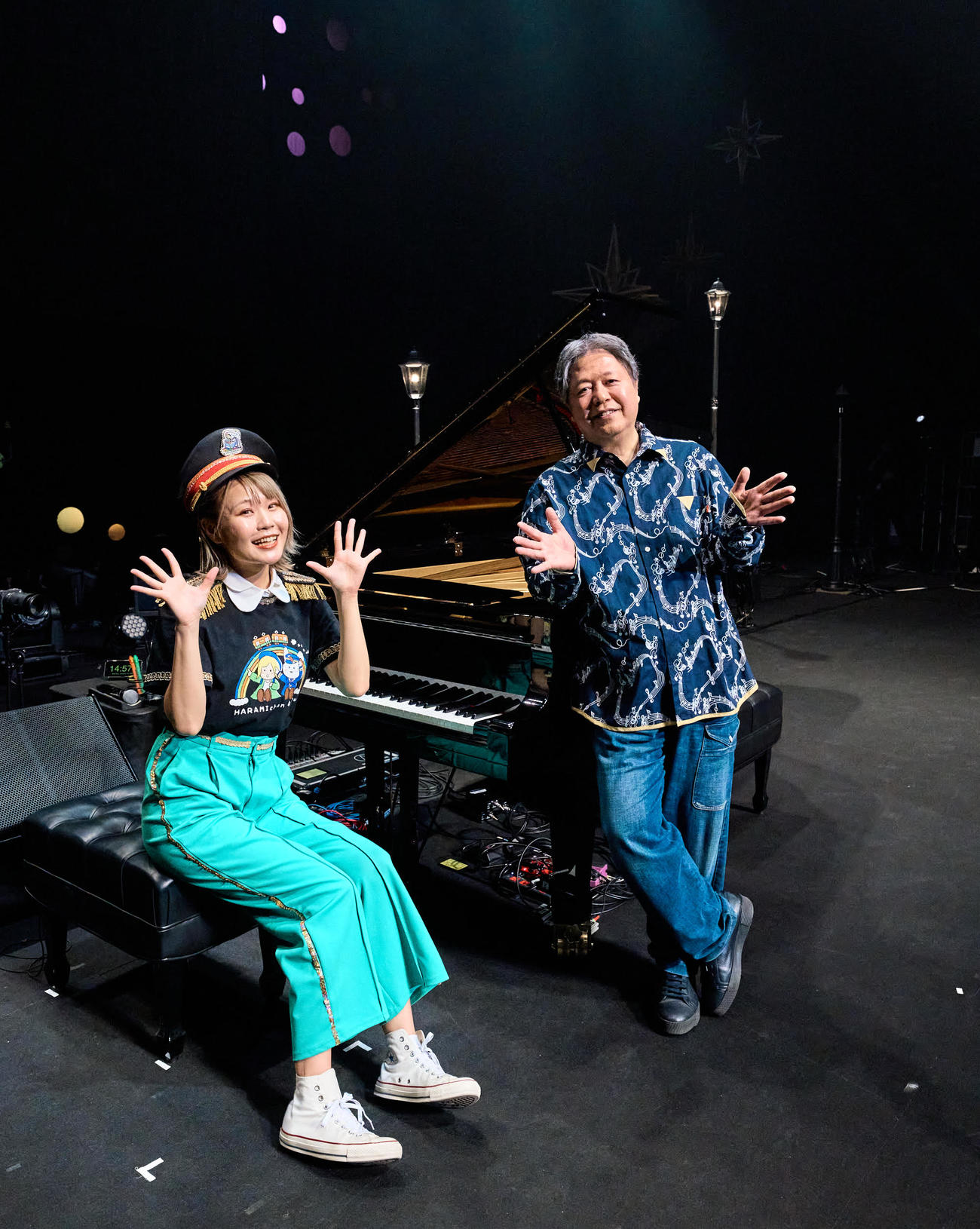 ハラミちゃん（左）のツアーファイナルにタケカワユキヒデ（右）がゲスト出演した